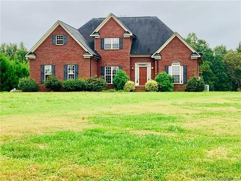 2427 Silverthorne Dr, Monroe, NC 28110 photo 1