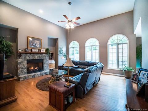 6115 Big Level Rd, Mill Spring, NC 28756 photo 7