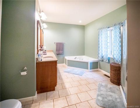 6115 Big Level Rd, Mill Spring, NC 28756 photo 15