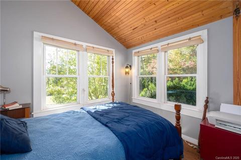 590 Barnard Rd, Marshall, NC 28753 photo 8