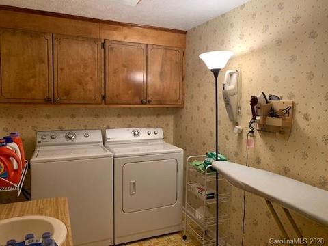 79 Sinclair Ave, Marion, NC 28752 photo 16