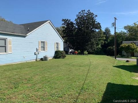 79 Sinclair Ave, Marion, NC 28752 photo 4