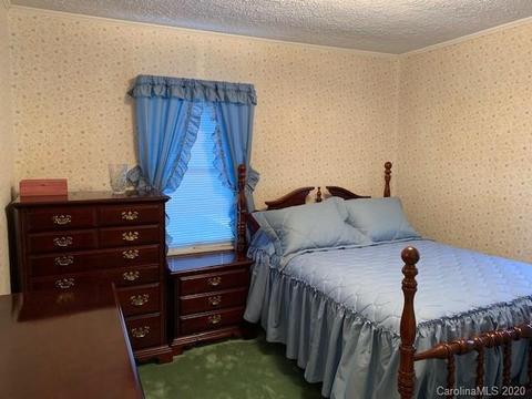 79 Sinclair Ave, Marion, NC 28752 photo 17