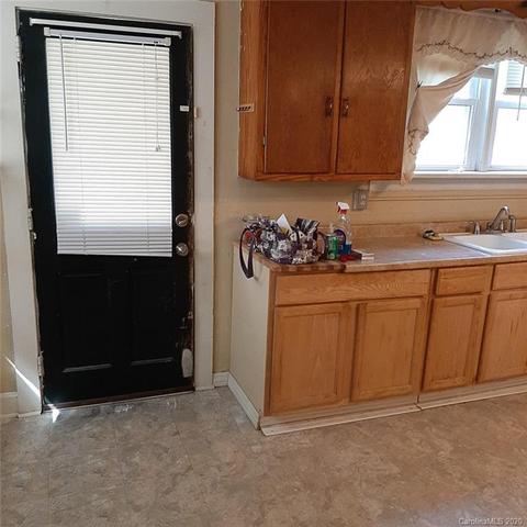 609 E Liberty St, Salisbury, NC 28144 photo 28