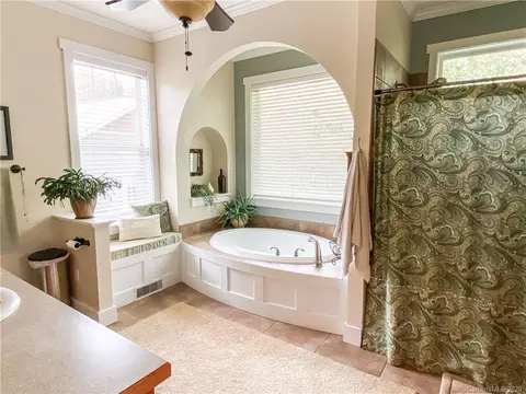569 Golf Course Rd, Clyde, NC 28721 photo 30