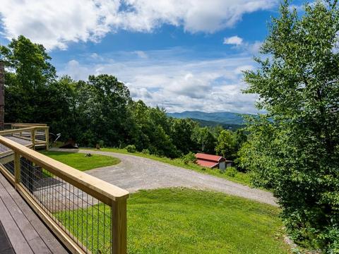 24 Bobcat Ln, Fairview, NC 28730 photo 28
