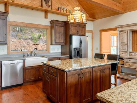 24 Bobcat Ln, Fairview, NC 28730 photo 11