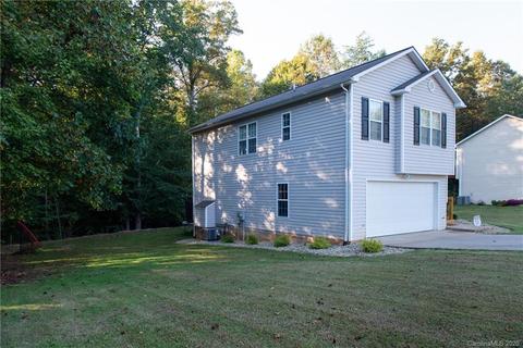 301 Latimer Ln, Morganton, NC 28655 photo 2