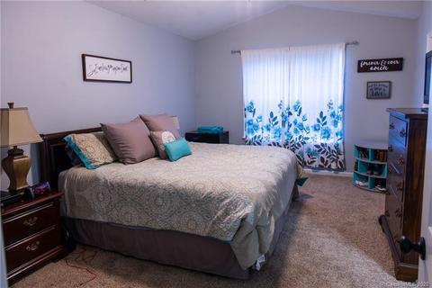 301 Latimer Ln, Morganton, NC 28655 photo 7