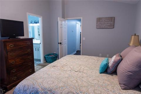 301 Latimer Ln, Morganton, NC 28655 photo 8