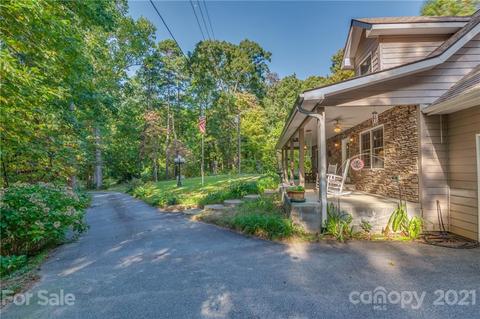1154 Warrior Dr, Tryon, NC 28782 photo 2