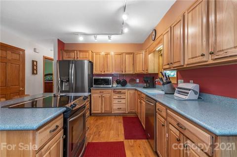 1154 Warrior Dr, Tryon, NC 28782 photo 6