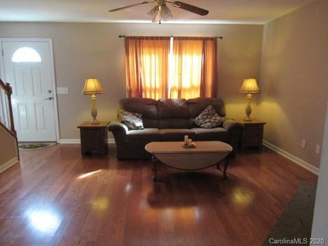 202 Paseos Dr, Cullowhee, NC 28723 photo 4