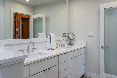 796 River Run, Marshall, NC 28753 photo 17