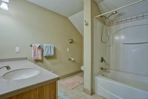 475 Gilbert Rd, Columbus, NC 28722 photo 29