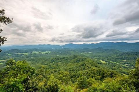 263 Crystal Falls Dr, Fairview, NC 28730 photo 2