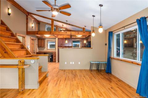 263 Crystal Falls Dr, Fairview, NC 28730 photo 12