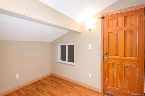 263 Crystal Falls Dr, Fairview, NC 28730 photo 23