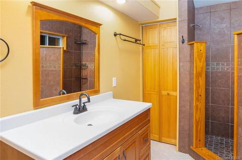 263 Crystal Falls Dr, Fairview, NC 28730 photo 21