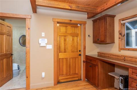 263 Crystal Falls Dr, Fairview, NC 28730 photo 8