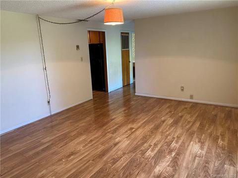 4067 Section House Rd, Hickory, NC 28601 photo 6