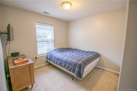 7016 Blithe Low Pl, Charlotte, NC 28273 photo 12