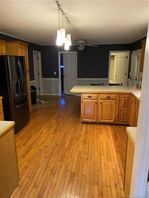 455 Valley Rd, Spruce Pine, NC 28777 photo 22