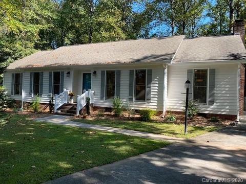 19602 Whilehaven Ct, Cornelius, NC 28031 photo 2