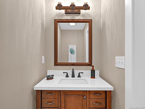 254 Whitaker Rd, Fairview, NC 28730 photo 8