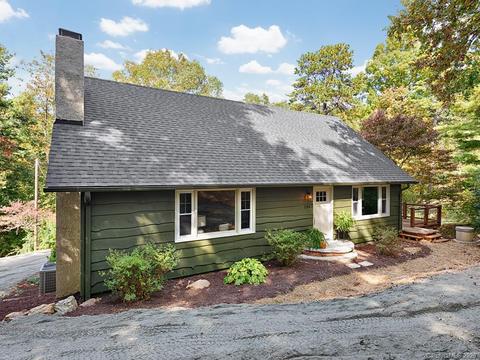 254 Whitaker Rd, Fairview, NC 28730 photo 1