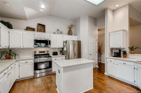 19928 Catamaran Ct, Cornelius, NC 28031 photo 10