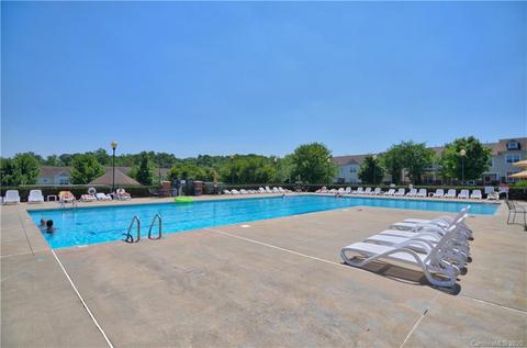 9153 Mcdowell Creek Ct, Cornelius, NC 28031 photo 38