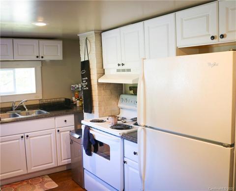 763 Pole Miller Ext, Brevard, NC 28712 photo 7