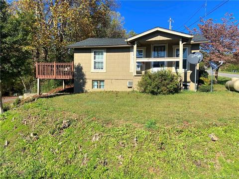 763 Pole Miller Ext, Brevard, NC 28712 photo 1
