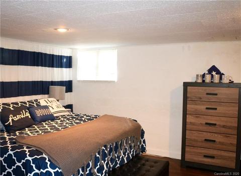763 Pole Miller Ext, Brevard, NC 28712 photo 8