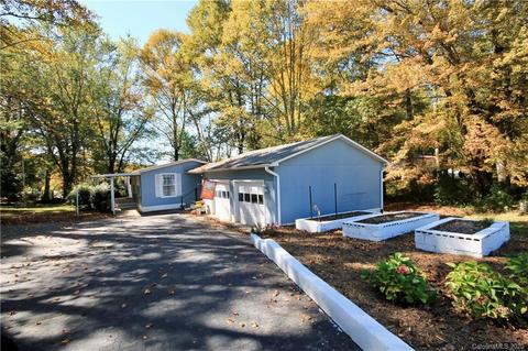 2 Lost Forest Dr, Candler, NC 28715 photo 36
