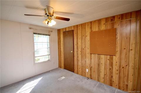 2 Lost Forest Dr, Candler, NC 28715 photo 16