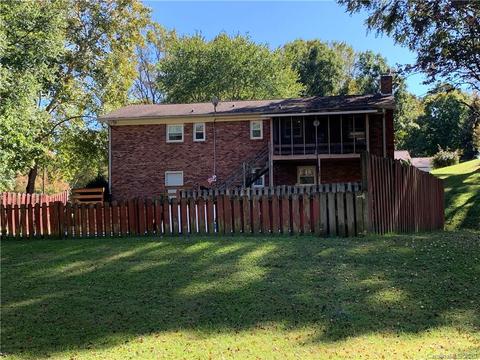1605 5th St NE, Conover, NC 28613 photo 3