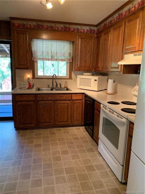 1605 5th St NE, Conover, NC 28613 photo 26