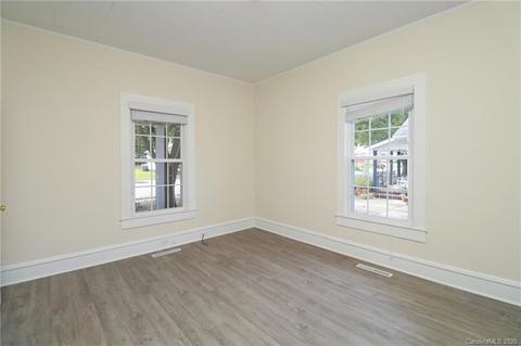 405 E 10th St, Kannapolis, NC 28081 photo 10