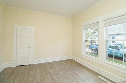 405 E 10th St, Kannapolis, NC 28081 photo 16