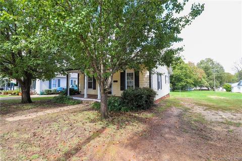 405 E 10th St, Kannapolis, NC 28081 photo 3