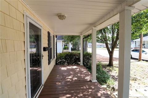 405 E 10th St, Kannapolis, NC 28081 photo 4