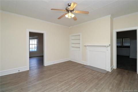 405 E 10th St, Kannapolis, NC 28081 photo 6