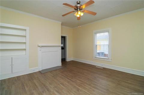 405 E 10th St, Kannapolis, NC 28081 photo 5