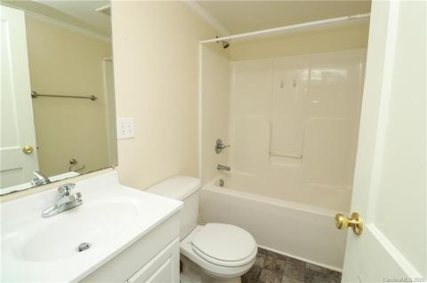 405 E 10th St, Kannapolis, NC 28081 photo 17
