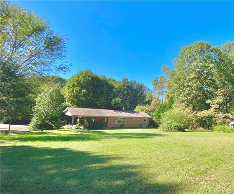 1856 August St, Conover, NC 28613 photo 2