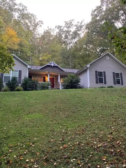 293 Capuchin Dr, Sylva, NC 28779 photo 2