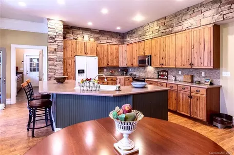259 Eagles Ridge Rd, Sylva, NC 28779 photo 19