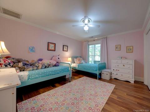 202 Delphia Dr, Brevard, NC 28712 photo 15